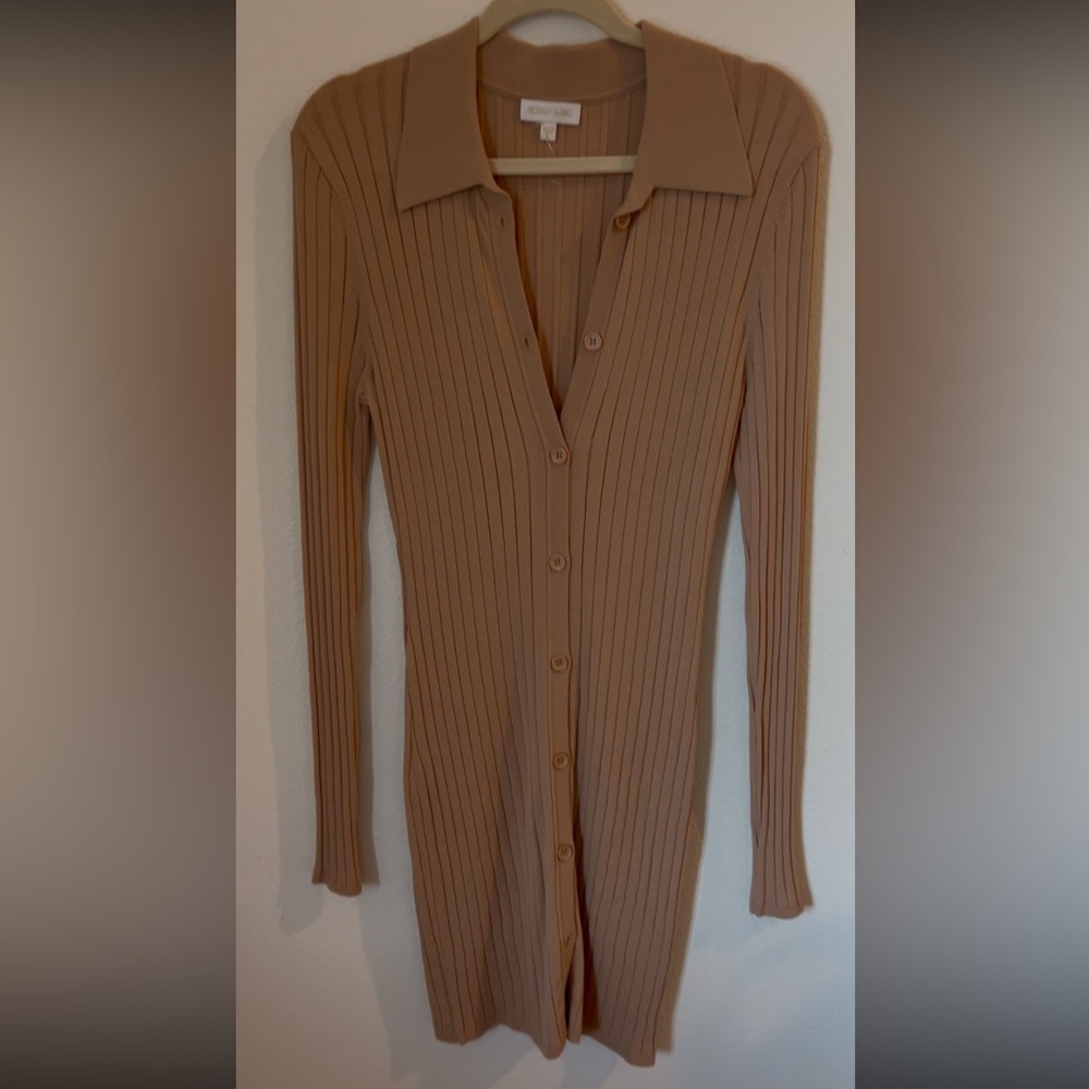 Ronny Kobo rib-knit dress in a gorgeous beige colour, size large, never worn
